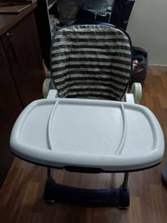 Baby food chair