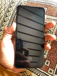 oppo Reno 2f.  8/128 box ni hai original charger sath hai
