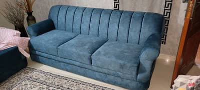 3 2 1 sofa set. new poshish cover. with molty foam seats.