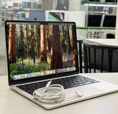 MacBook Air M3 13 inch | M3 Air | 8GB 256GB | 2024 |