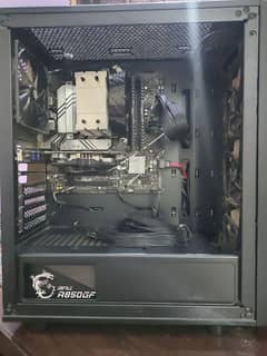 GAMING PC ALMOST NEW