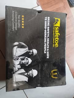 Safetoe Shoes