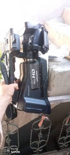Panasonic mdh2m full hd camera