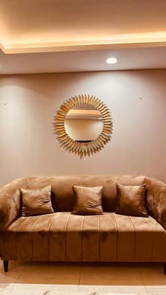 Gold crest 3 bedrooms per day available