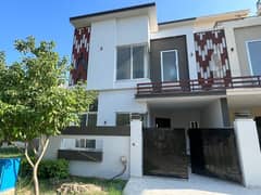 5 Marla Prime Location House in Royal Orchard