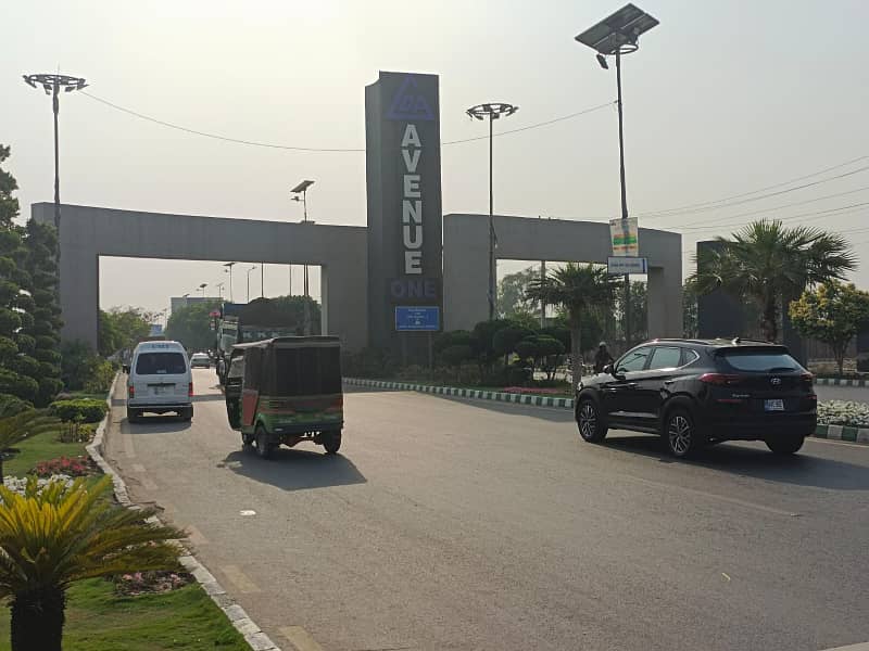 01 KANAL PLOT IN BLOCK C LDA AVENUE 1 SOCIETY NEAR EME SOCIETY BEST OPTION FOR END USER 1