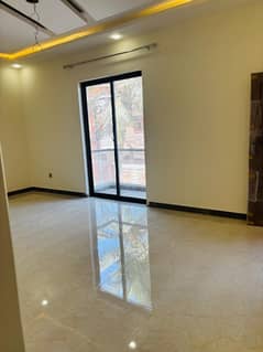 Brand New House Available For Sale In Jauhar Block 7 Near University Road