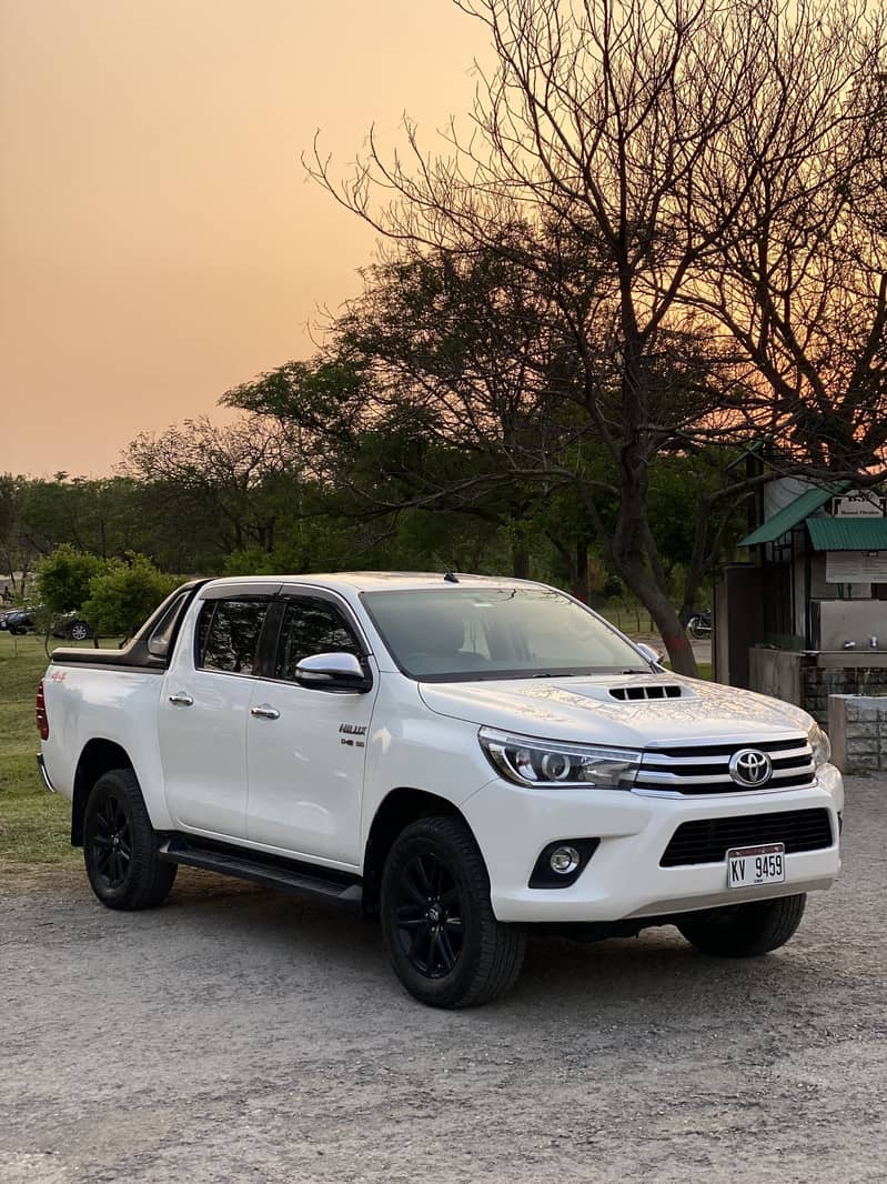 Toyota Revo 2017 Model For Sale in Islamabad 2