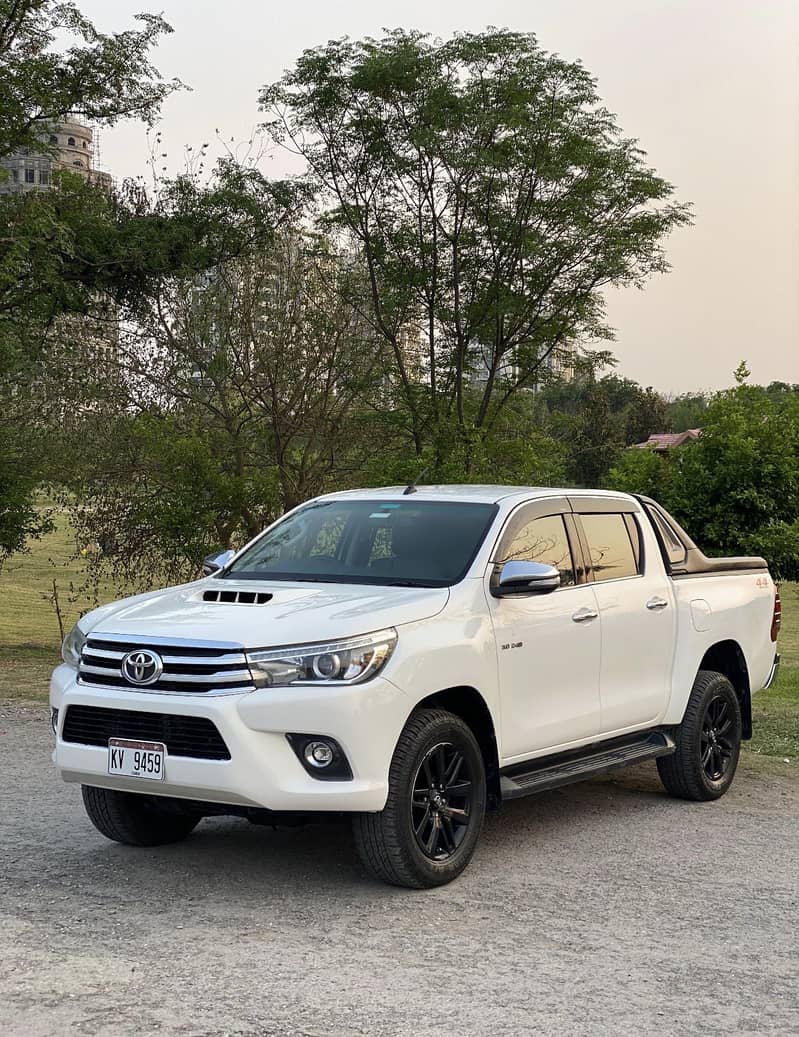 Toyota Revo 2017 Model For Sale in Islamabad 1