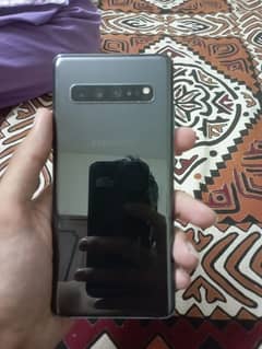 S10