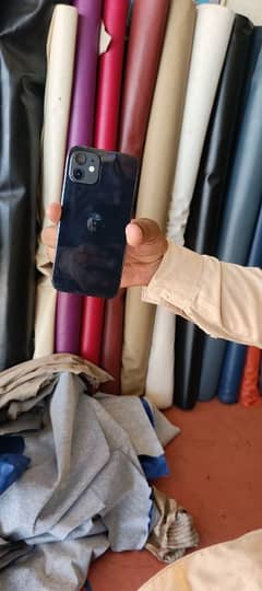 iPhone 12 condition 10by 10 charger battery health 100