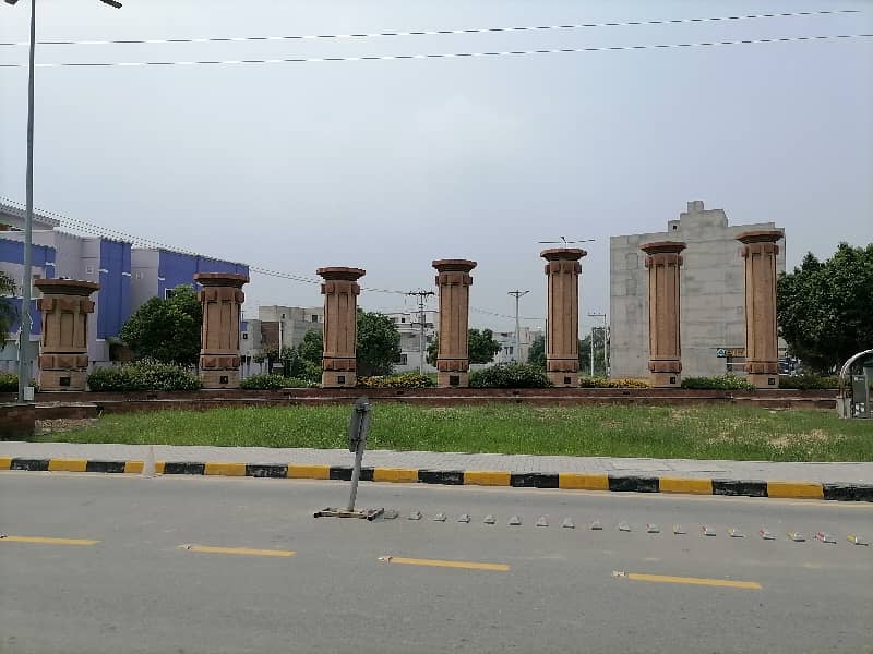 5 marla plot for sale L Block 2