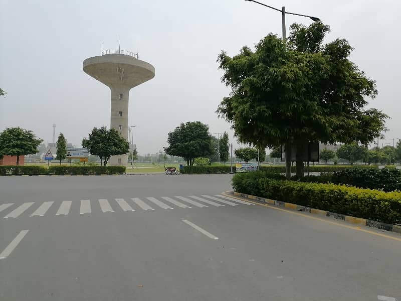 5 marla plot for sale L Block 6