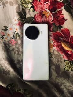 mobile chal NY Mai bilkul ok hen har cheez