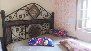 used King size Iron bed for sale
