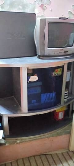 TV with Trolly