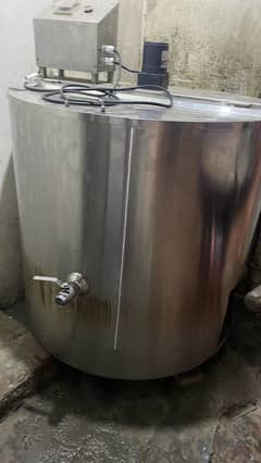 Milk boiler