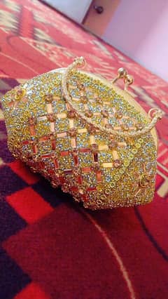 Bridal hand clutch
