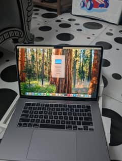 MacBook