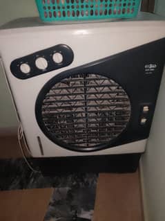 Just like new I use only two  months l sale urgenntly