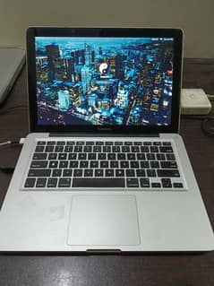 MacBook Pro 13" Mid-2012 – core i5 / 8GB RAM / 256GB SSD