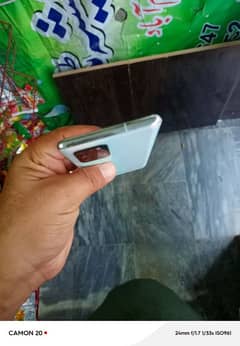 samaung s10 lite 8 128 non pta with box charger qattar say liya ha