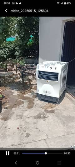 big size coler. . blower coler. saf condition ma ha just Halka sa krack