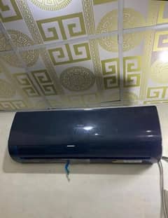 Haier Ac dc inverter heat and cool for sale