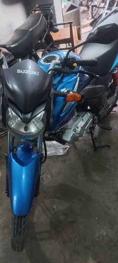 SUZUKI
