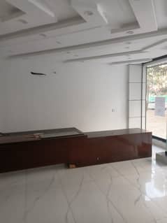 5 Marla Luxury commercial Ground Floor Available For Rent in Bahria Town Lahore