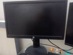 21 inches with boader best monitor no scratch