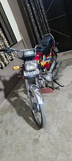 Honda CD 70 Red color 2021 model. 0302-7133155
