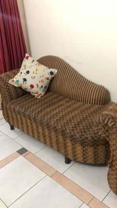 2 sofa set for sale. in. reasonable. price.
