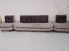 Sofa set