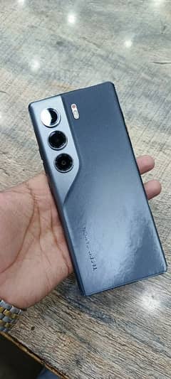 Tecno Camon 40 Pro