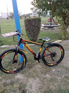 Gears Disc brakes or front shawkhs wali cycle