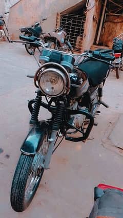 Suzuki GS 150 10/09 condition argent sell