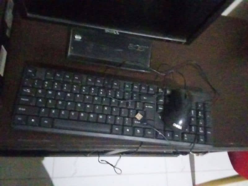 Cpu, monitor, mouse,keyboard 7