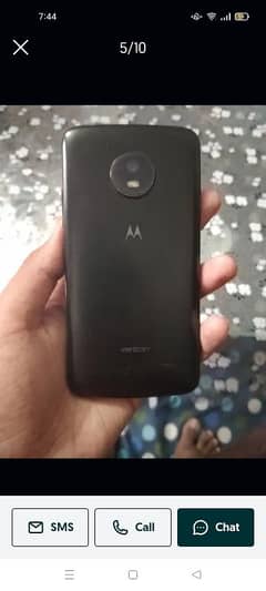 Motorola E4