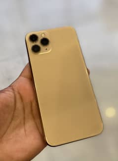 SELLING MY IPHONE 11 PRO DUAL PHYSICAL SIM PTA APPROVED