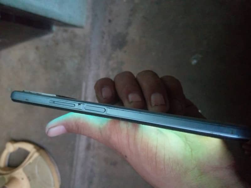 vivo y21  only lcd change  and only  box and charger led  sath he 1