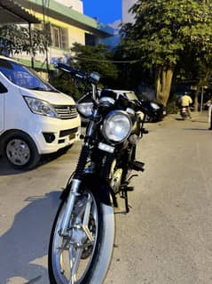 Suzuki gs150 limited edition. Model 2016
