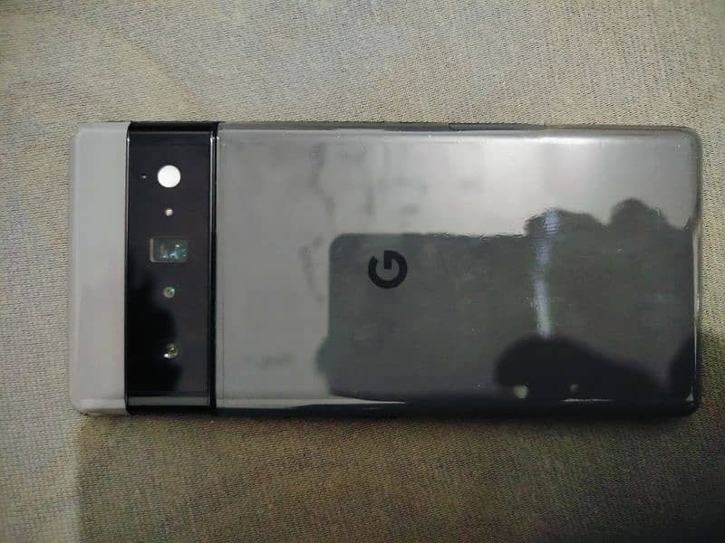 Google pixel 6 pro 10/10 condition scratchless NON PTA 0