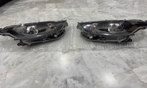 TOYOTA YARIS HATCHBACK X VARIANT HEAD LIGHT PAIR