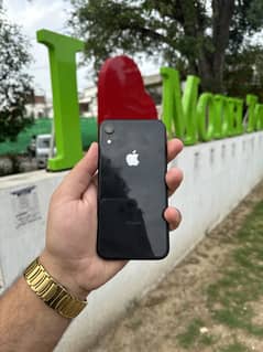 iphone Xr 64GB Factory unlock brand new phone