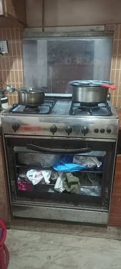 Oven with stove