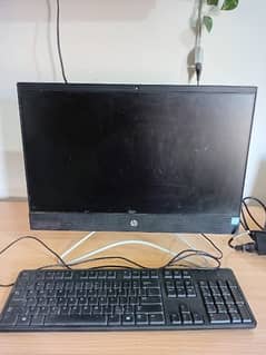 HP All-in-One 22-b041nx| Core i5| 8GB RAM| 1TB HDD| 21.5" Touchscreen