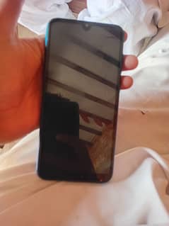 Huawei ka mobile  ha bilkul thk ha mjbori ki surat me sale kr raha hn