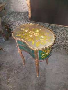 brand new table