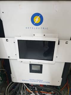 InfiniSolar 10kw hybrid Inverter with Lithium Batteries